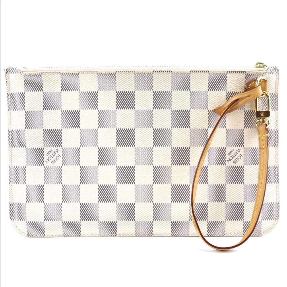 100% AUTHENTIC Louis Vuitton Neverfull Pochette